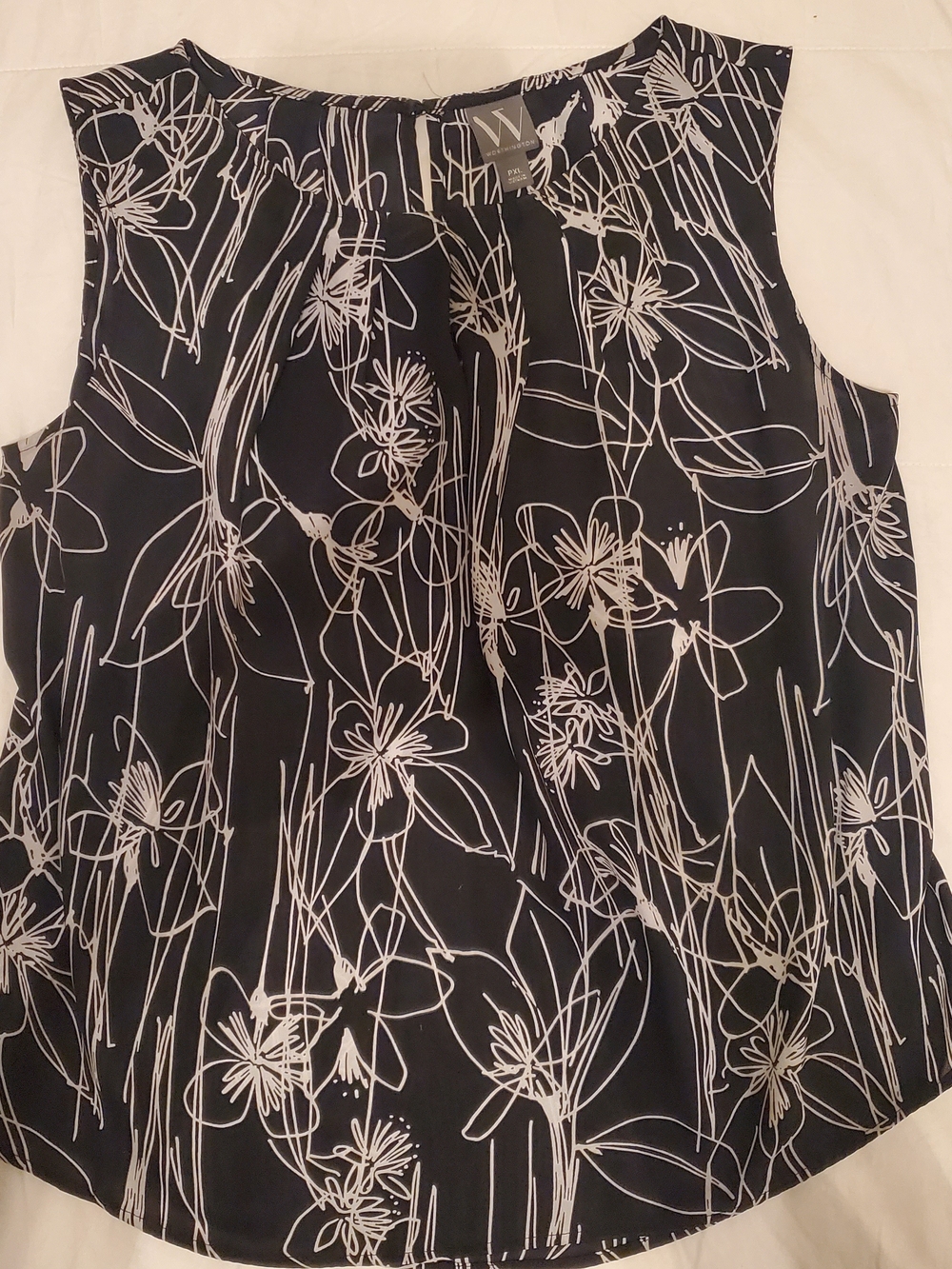 W by Worth Black and White Floral Sleeveless Top